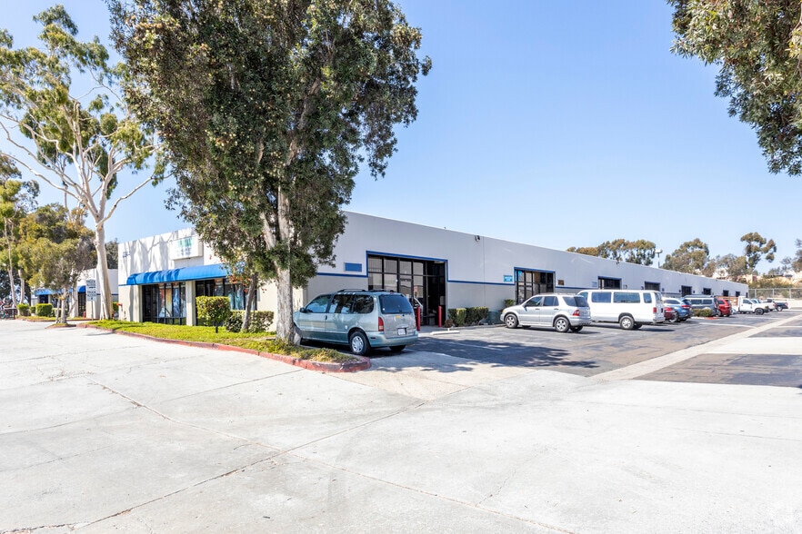 More Photos Of 2240 Main St, Chula Vista Unknown For Lease