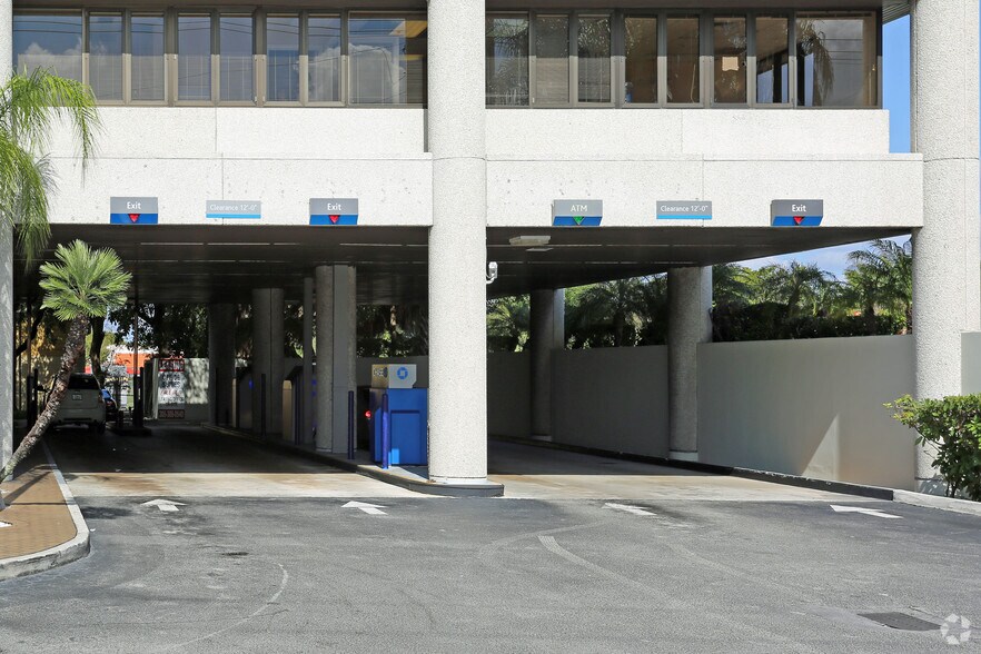 More Photos Of 13701 SW 88th St, Miami Office For Lease