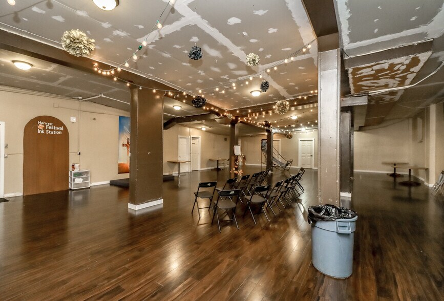 More Photos Of 1016 S 10th St, Tacoma Religious Facility For Sale