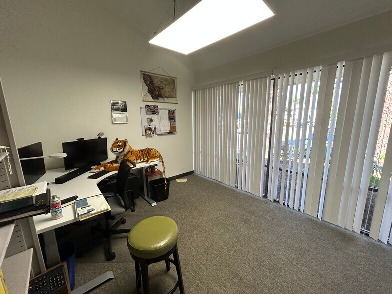 More Photos Of 360 S Hope Ave, Santa Barbara Office For Lease