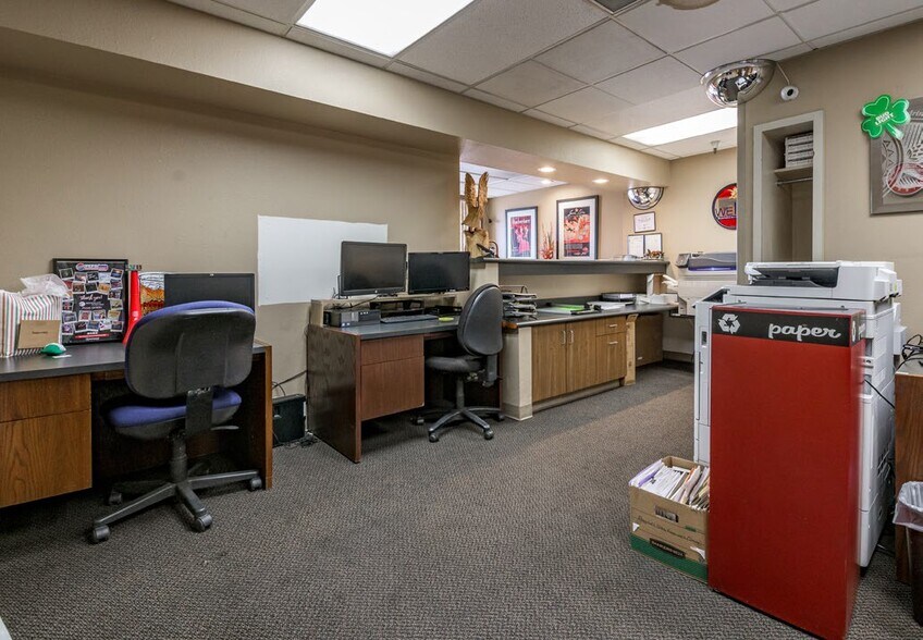 More Photos Of 1850 E Butler Ave, Flagstaff Distribution For Lease