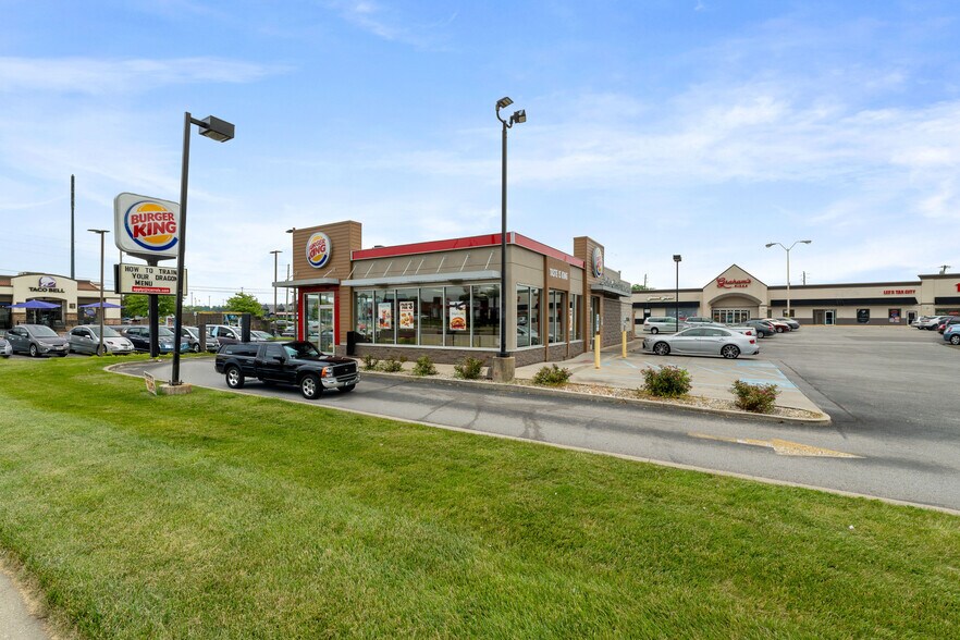 More Photos Of 11741 Pendleton Pike, Indianapolis Fast Food For Sale