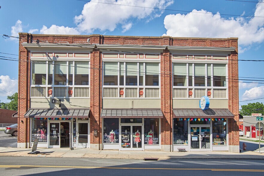 More Photos Of 1000 W Main St, Durham Loft Creative Space For Lease