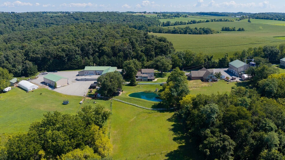 More Photos Of 197 Pencroft Dr N, Holtwood Industrial For Sale
