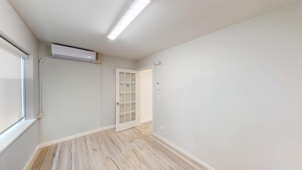 More Photos Of 524 Mokauea St, Honolulu Warehouse For Lease