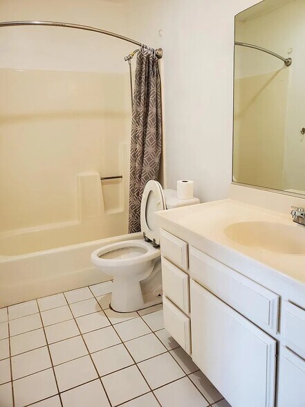 More Photos Of 616 N Citrus Ave, Escondido Specialty For Sale