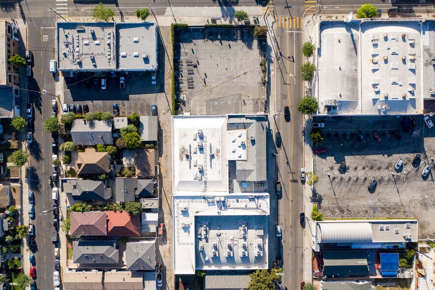 More Photos Of 461 W 9th St, San Pedro Schools For Lease