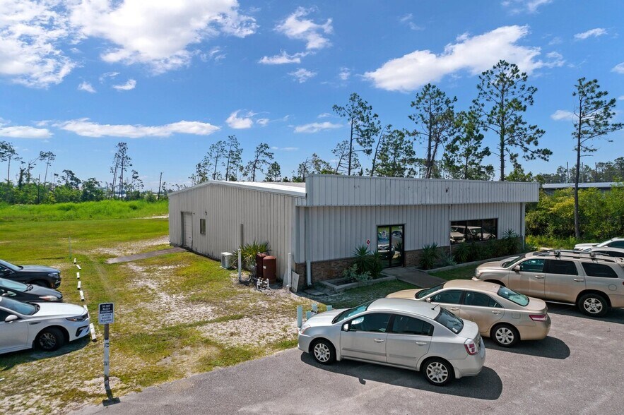 More Photos Of , Panama City General Retail For Sale