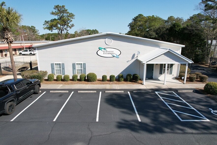 More Photos Of 328 Tiller Dr, Pawleys Island Warehouse For Lease