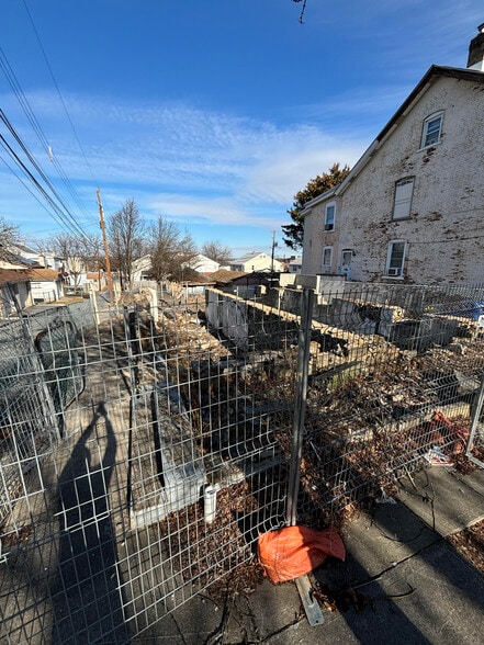 Primary Photo Of 1611 E 8th St, Bethlehem Land For Sale