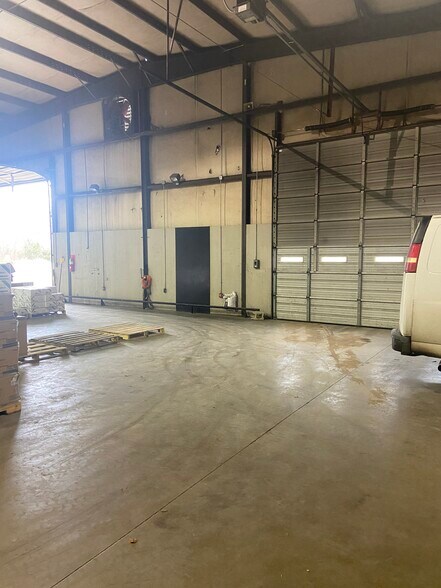 More Photos Of 224 S Mulberry St, Pine Bluff Warehouse For Sale