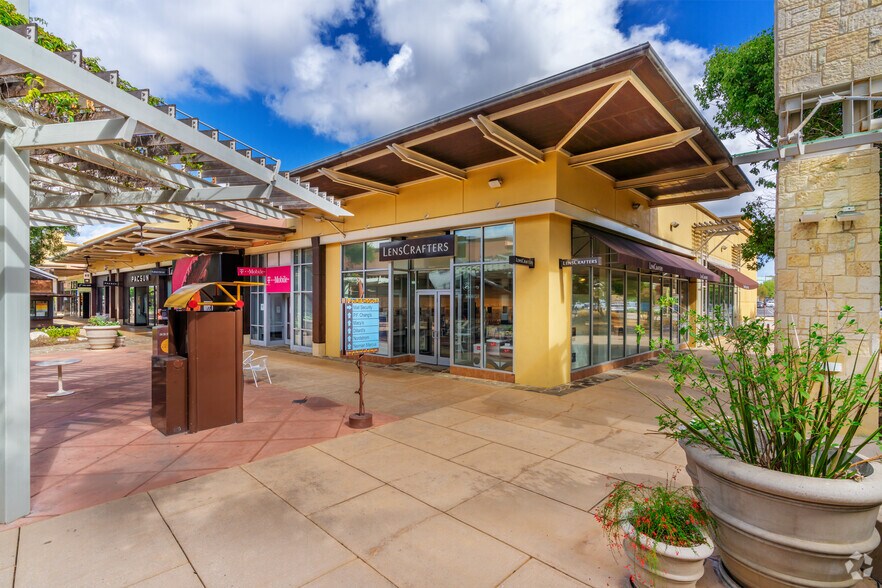 More Photos Of 15900 La Cantera Pky, San Antonio Unknown For Lease