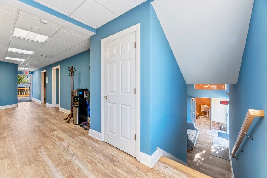 More Photos Of 330 New Brunswick Ave, Fords Office For Sale