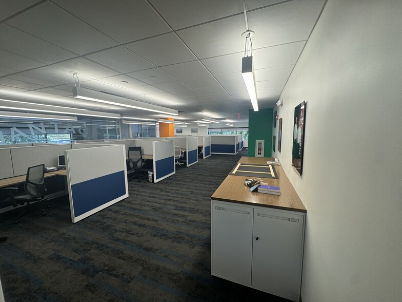 More Photos Of 204 Second Ave, Waltham Office For Lease