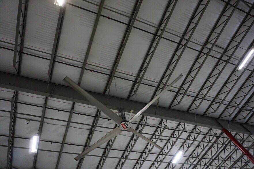 More Photos Of 2475 S 3200 W, Salt Lake City Distribution For Lease