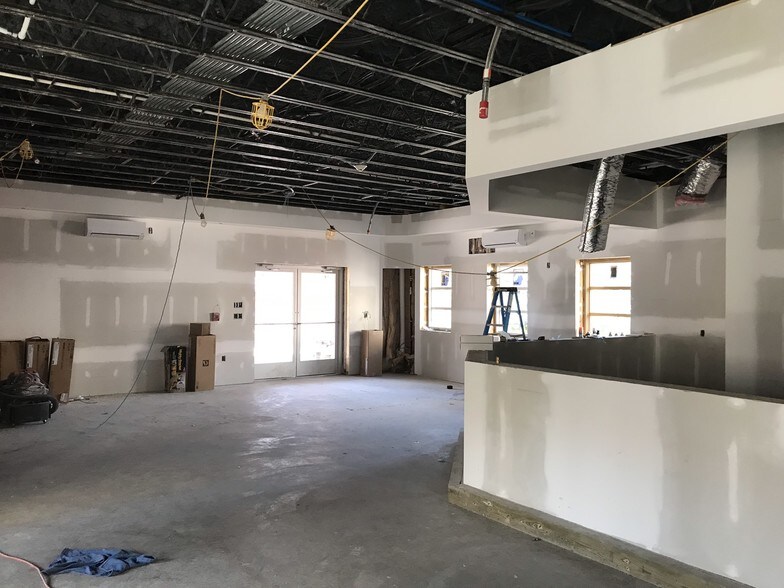 More Photos Of 111 W Main St, Jonesborough Restaurant For Lease