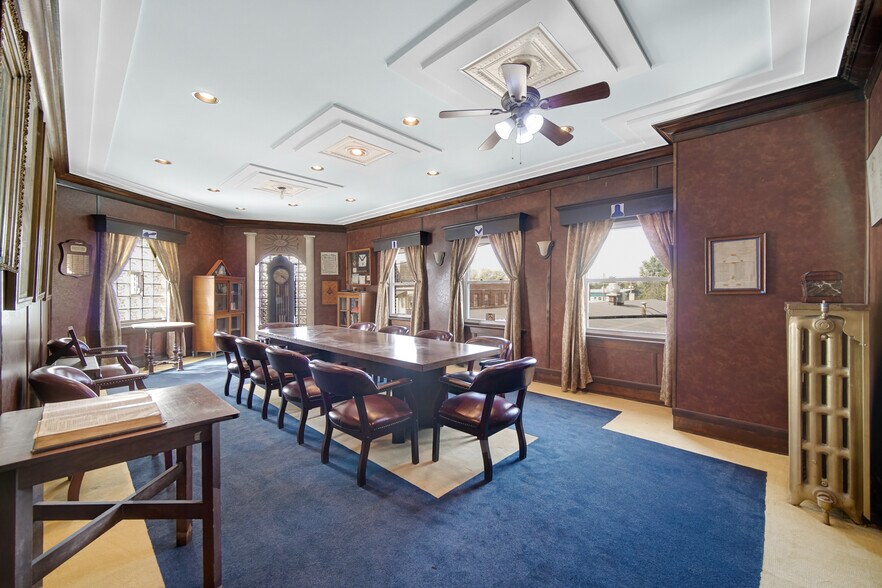 More Photos Of 512 Temple St, Whiting Specialty For Sale