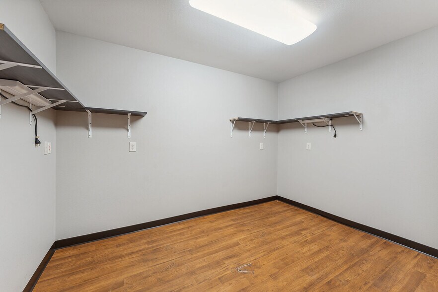 More Photos Of 223 E Main St, Reedsburg Storefront Retail Office For Sale