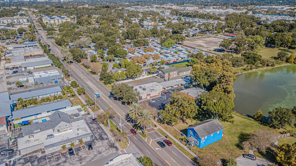 More Photos Of , Largo Unknown For Sale