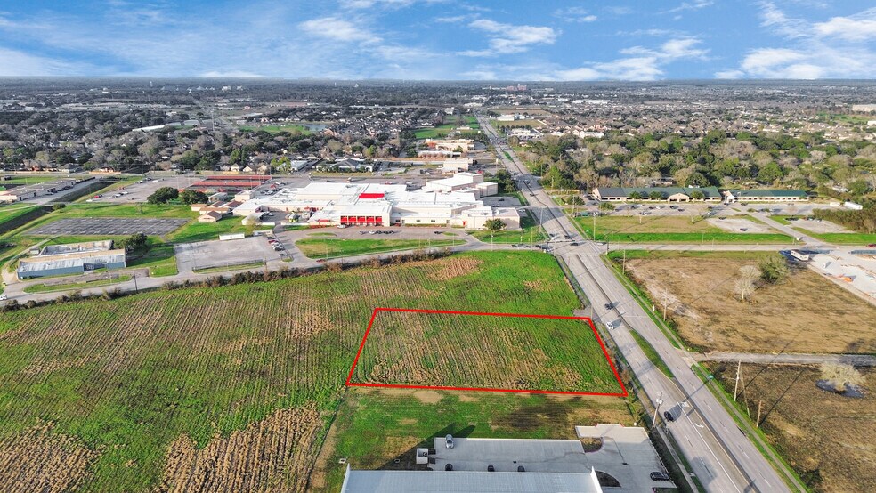 More Photos Of FM 2218 & Airport Blvd, Rosenberg Land For Sale