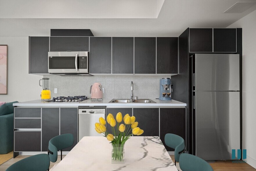 More Photos Of 951 Ogden Ave, Los Angeles Apartments For Lease