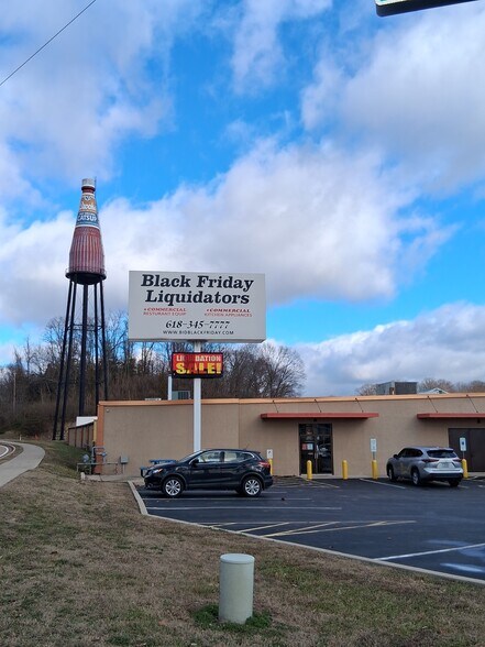 More Photos Of 800 S Morrison Ave, Collinsville Warehouse For Sale