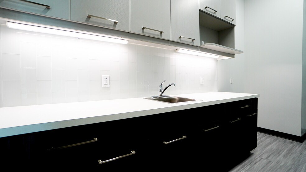 More Photos Of 1290 Ocoee Apopka Rd, Ocoee Unknown For Lease