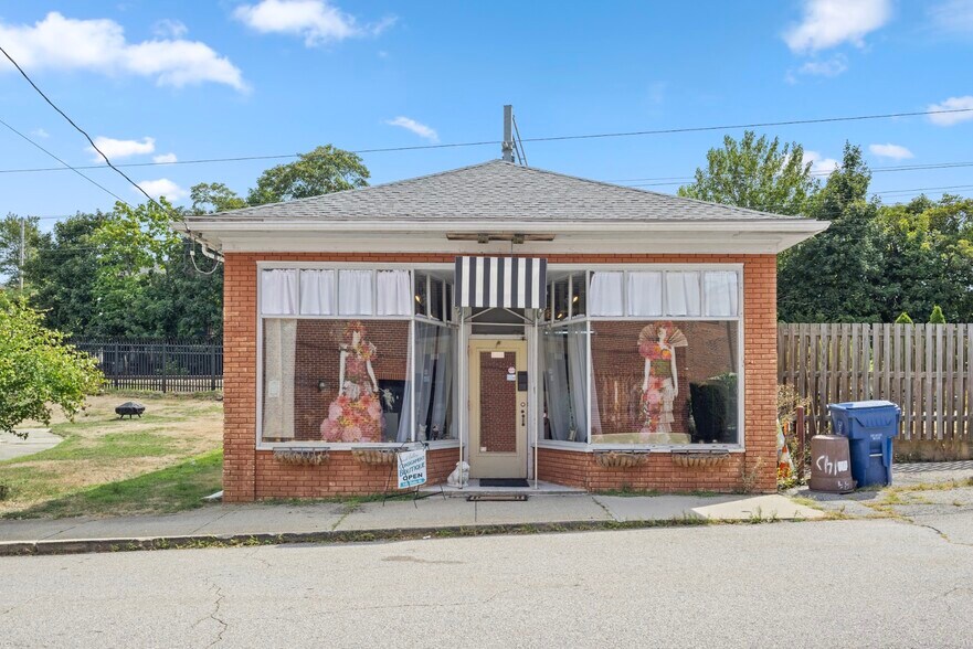 More Photos Of , East Greenwich Unknown For Sale