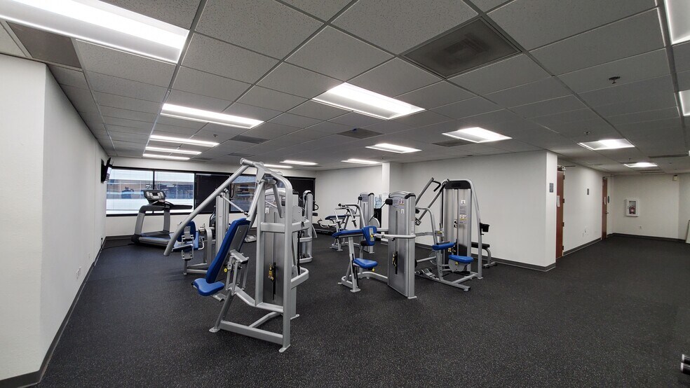 More Photos Of 3033 N 44th St, Phoenix Office For Lease