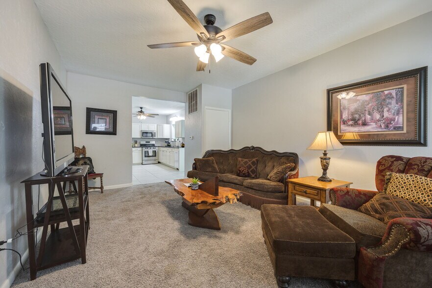More Photos Of 1810 NW 11th St, Oklahoma City Multifamily For Sale