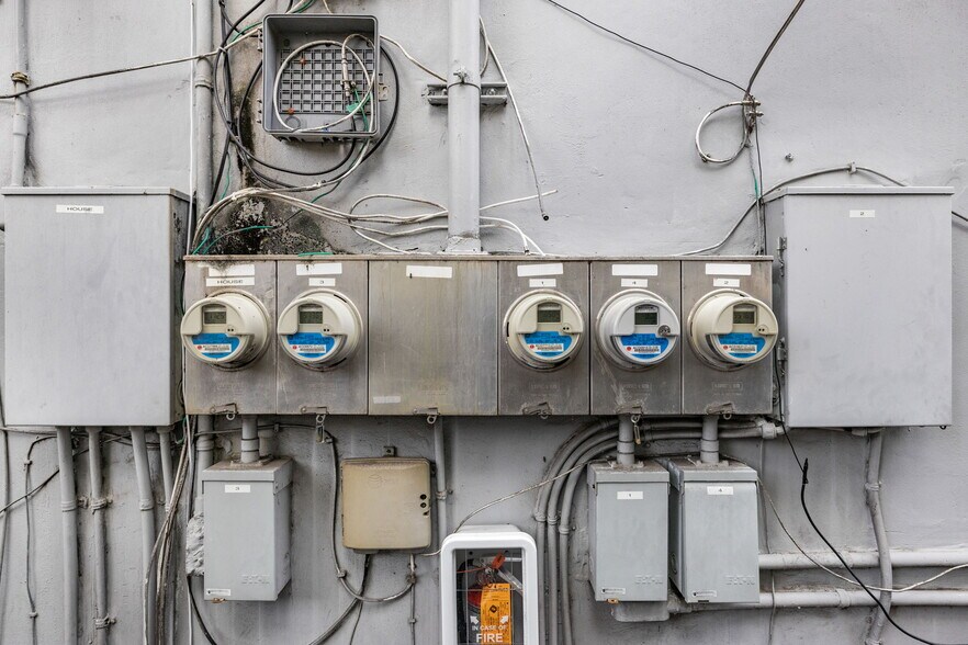 More Photos Of 1236 NW 28th St, Miami Apartments For Sale