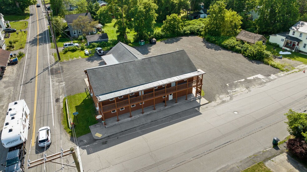 More Photos Of 552 Main St, Apalachin General Retail For Sale