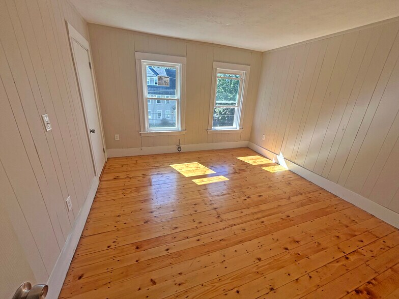 More Photos Of 2-24 D St, Whitinsville Apartments For Sale