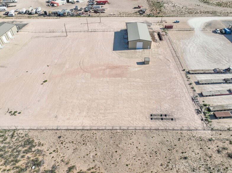 More Photos Of 14010 W Silver Fox Trl, Odessa Warehouse For Sale