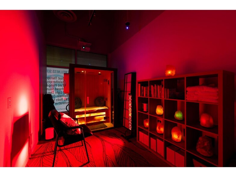 More Photos Of 1828 McCallum Rd, Abbotsford General Retail For Sale