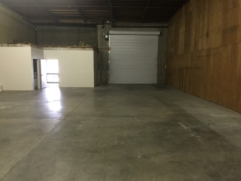 More Photos Of 432 N Canal St, South San Francisco Warehouse For Lease
