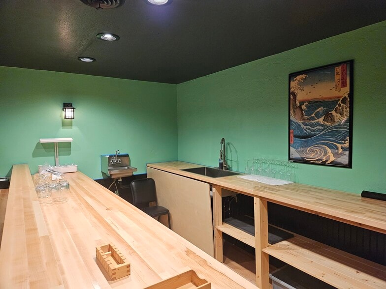 More Photos Of 309 E Center St, Pocatello Specialty For Sale