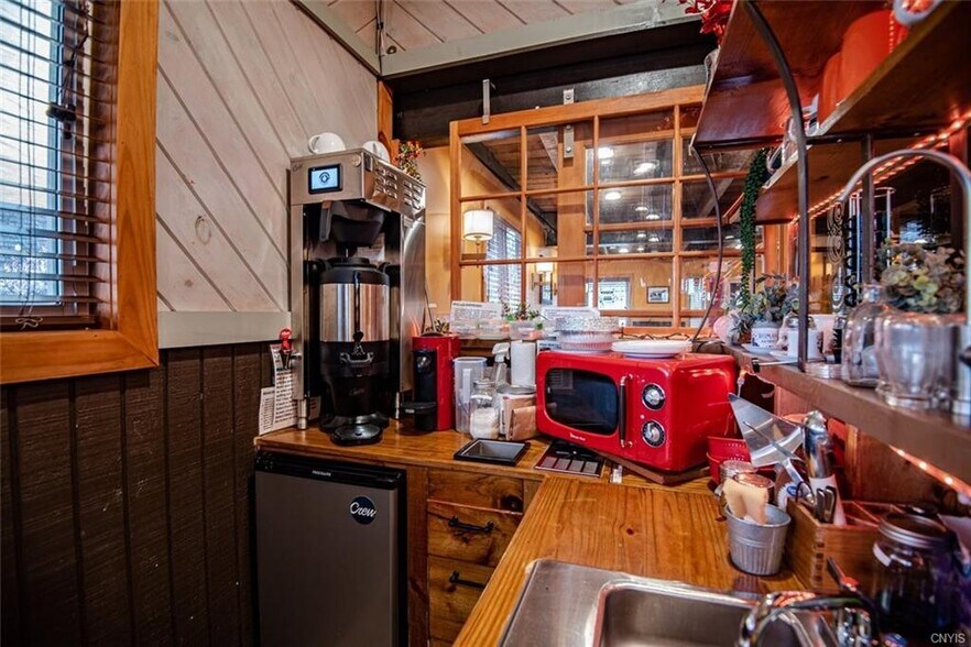 More Photos Of 417 W Dominick St, Rome Bar For Sale
