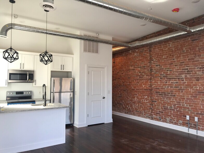More Photos Of 3228 W Diamond St, Philadelphia Apartments For Sale