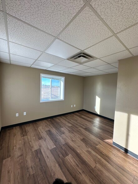 More Photos Of 5920 W Yellowstone Hwy, Casper Warehouse For Lease