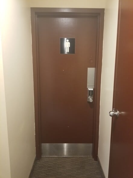 More Photos Of 900 Greenbank Rd, Ottawa General Retail For Lease