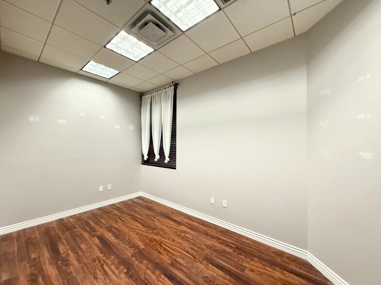 More Photos Of 3303 S Lindsay Rd, Gilbert Medical For Lease