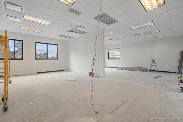 More Photos Of 23 Ryan St, Stamford Flex For Sale