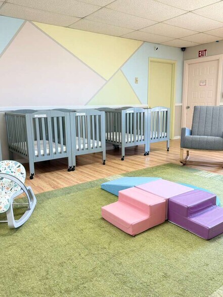 More Photos Of 3001 Johnson Ferry Rd, Marietta Daycare Center For Lease