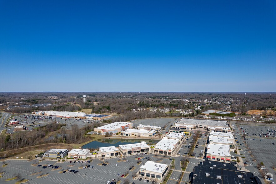 More Photos Of 1080 Piper Ln, Burlington Unknown For Lease