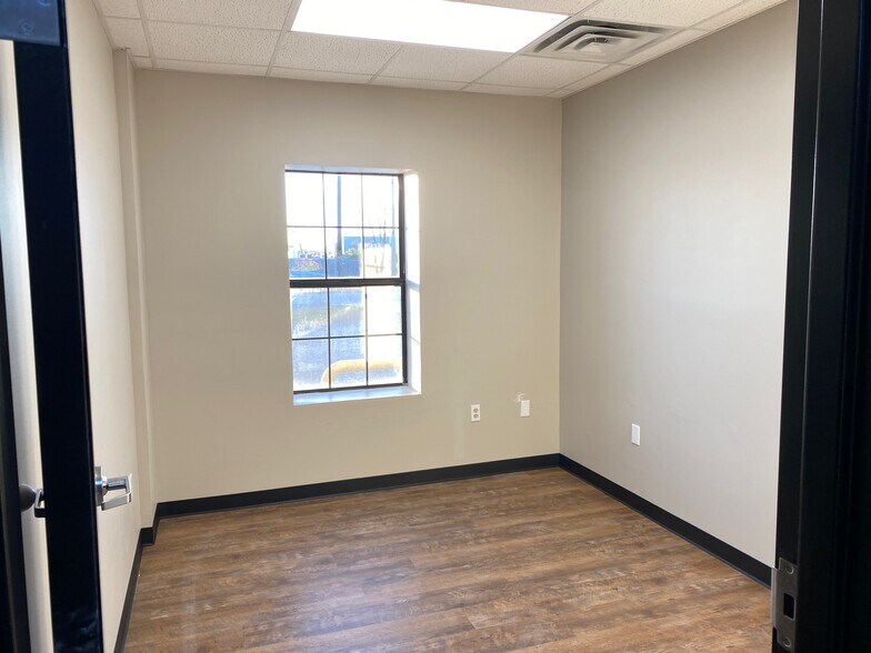 More Photos Of 2261 Denley Rd, Houma Warehouse For Sale