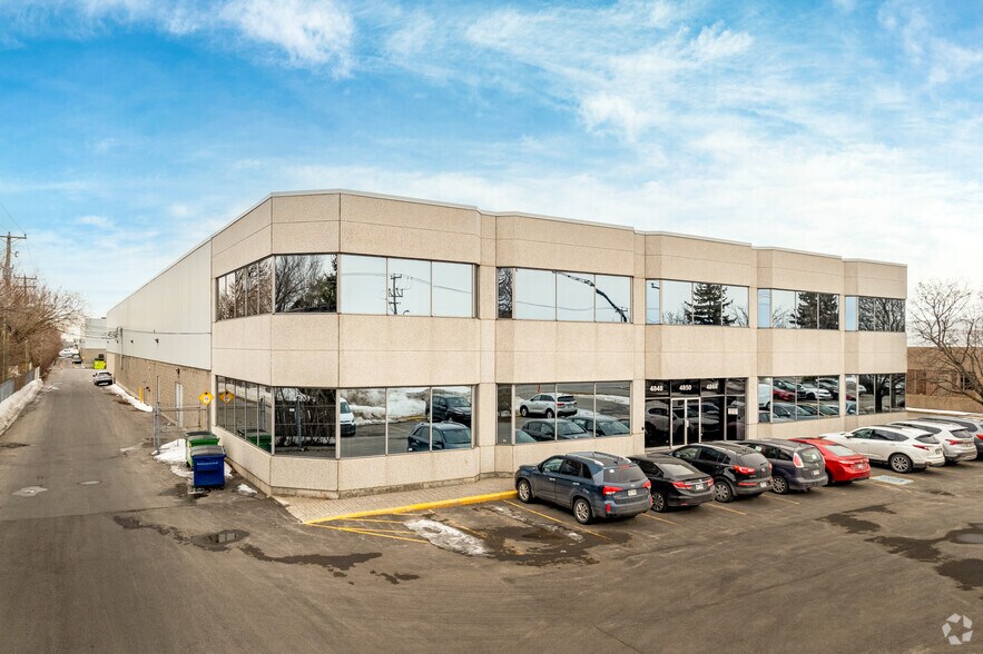 Primary Photo Of 4848-4868 Ch Bois-Franc, Montréal Flex For Lease