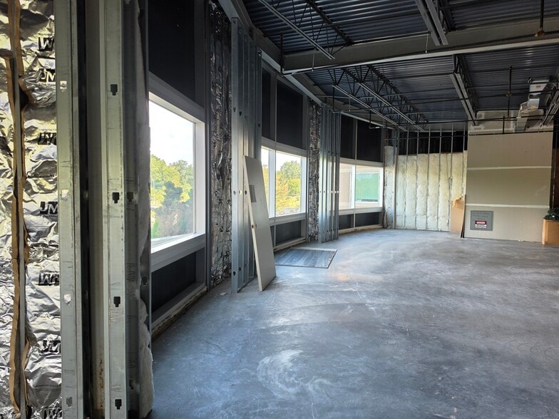 More Photos Of 6240 Rashelle Dr, Flint Medical For Lease