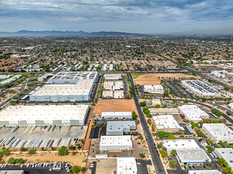 More Photos Of 315 E Comstock Dr, Chandler Warehouse For Sale