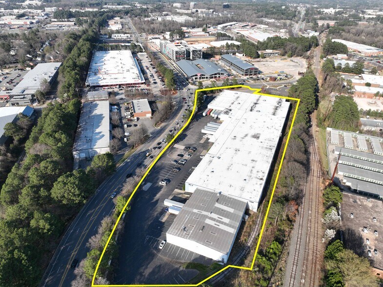 More Photos Of 2114 Atlantic Ave, Raleigh Warehouse For Lease